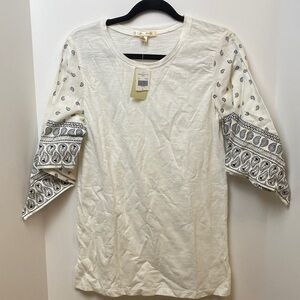Studio West white and navy, bandana sleeve blouse/ top